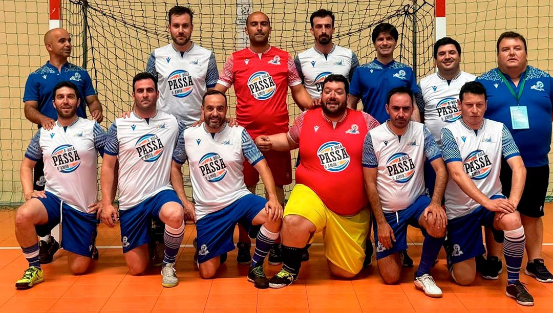 Em dias de Europeu, os padres de Vila Real fazem história no futsal