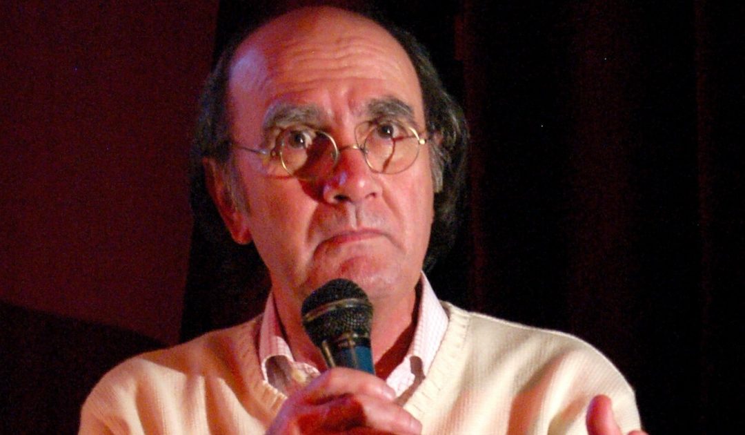 Lembra-me um céu aberto, outro fechado. Morreu-nos Fausto