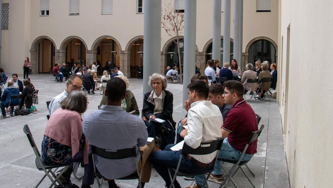 Fundadora da Comunidade Loyola castigada pelo Vaticano é ministra da comunhão em Braga