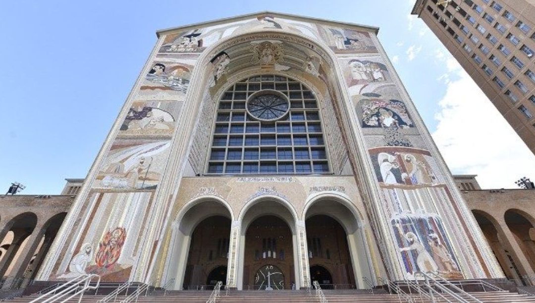 “Cultura do cancelamento” quer destruir obras de Rupnik