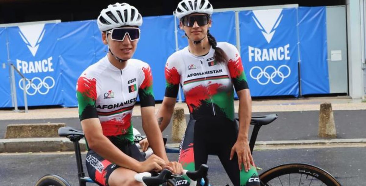 Irmãs Hashimi, ciclistas do Sfeganistão, nos Jogos Olímpicos de Paris. Foto Road to Equality