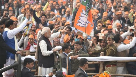 Parlamento da Índia legisla contra direitos dos muçulmanos Narendra Modi. Índia