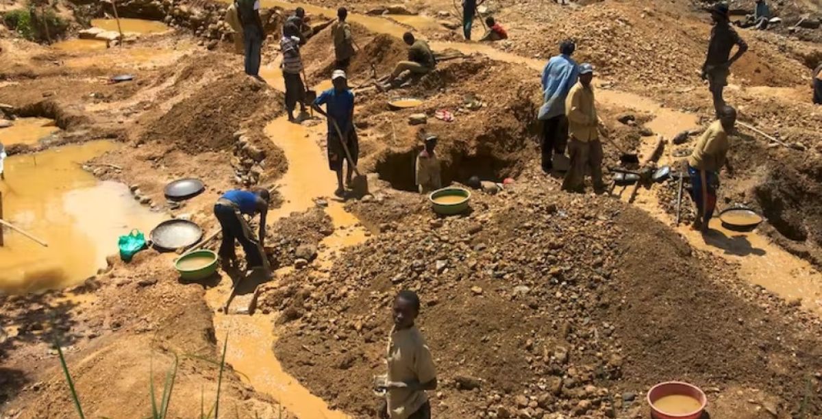Mineração ilegal no Gana. Foto Direitos reservados
