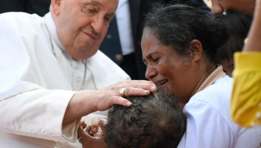 A emoção do Papa em Timor-Leste, onde se “entende o amor de Jesus”