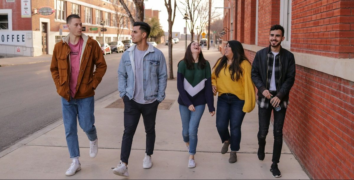 Adolescentes. Grupo