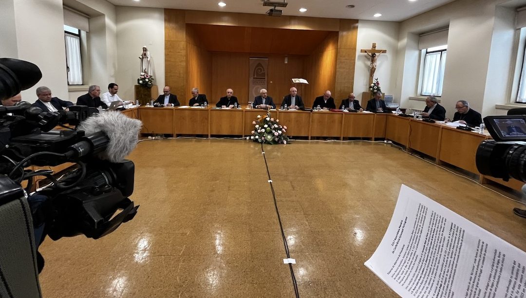 Bispos dizem que tema dos abusos “não pode, não deve e não terá uma volta atrás”