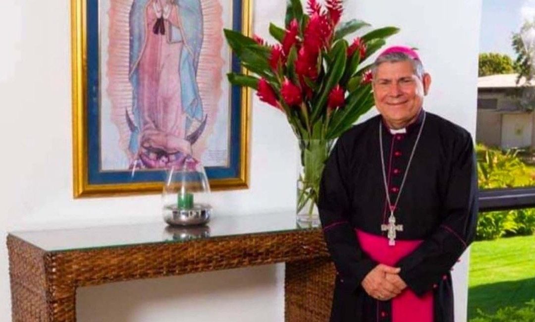 Presidente da Conferência Episcopal de Nicarágua desterrado para a Guatemala