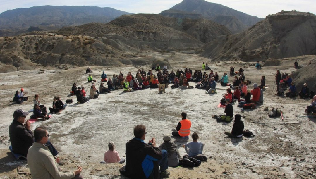 “Amigos del desierto”: Peregrinar ao centro de nós mesmos