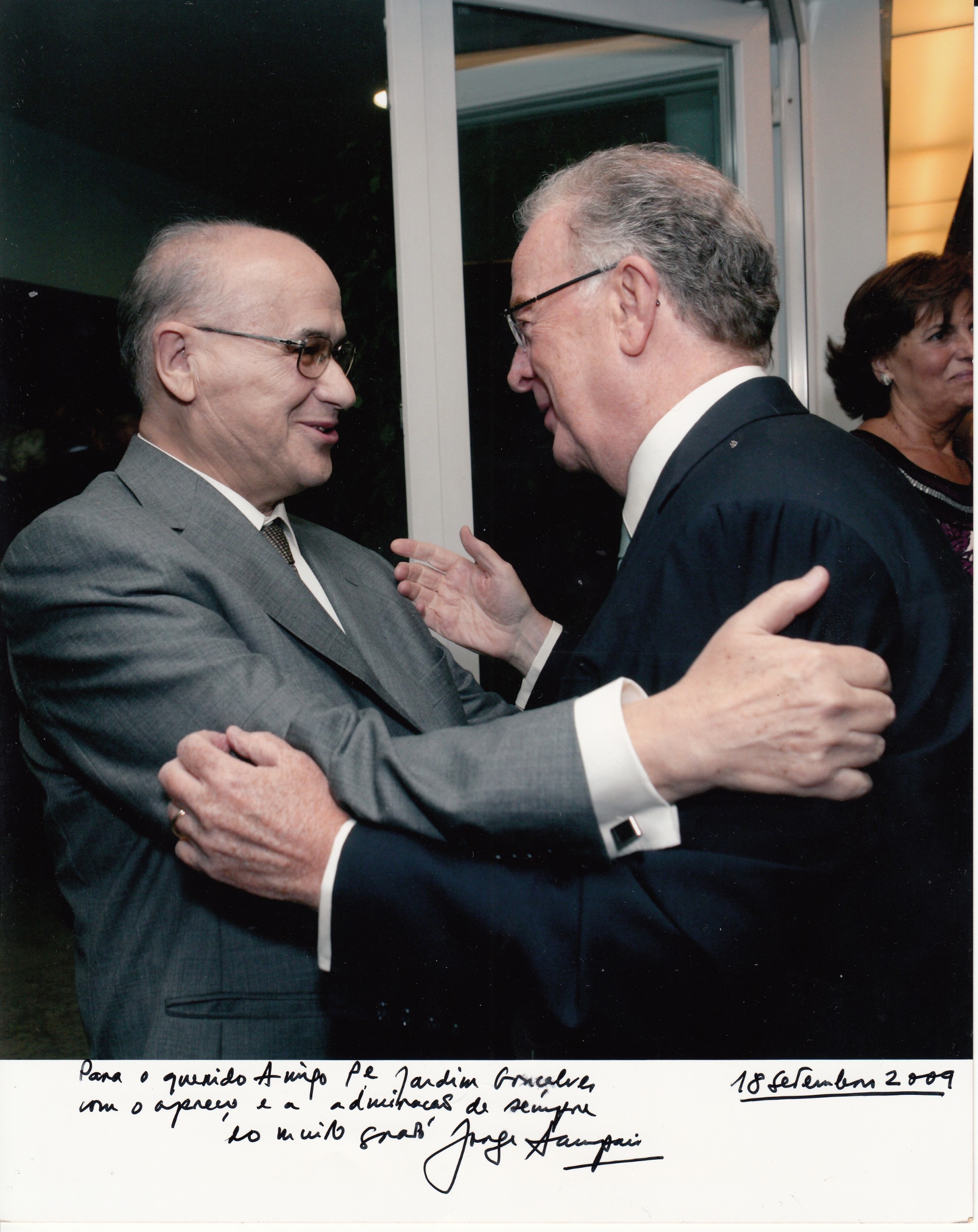 Fotografia com dedicatória do Presidente Jorge Sampaio. Foto: Direitos reservados (fotografia original de Ricardo Oliveira).