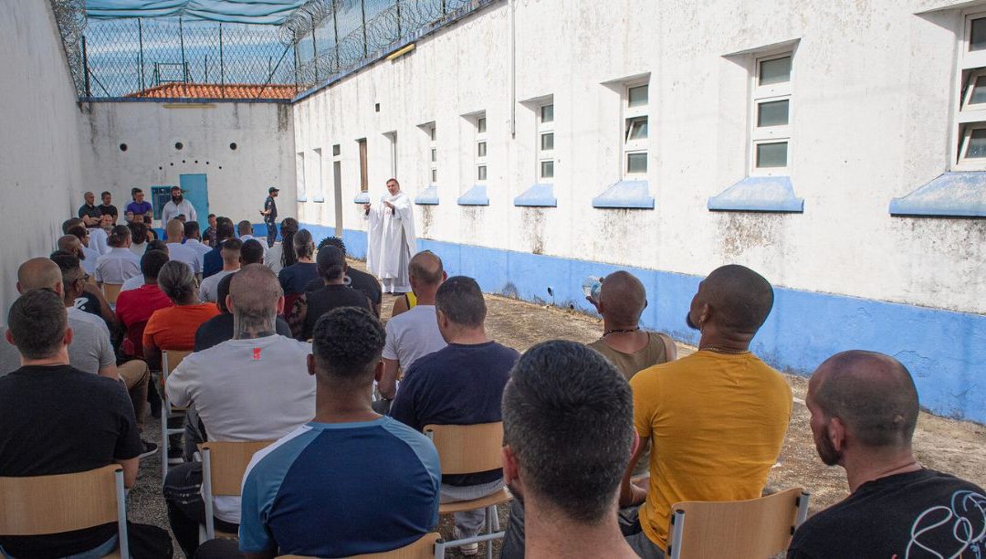 “É necessário que toda a Igreja se una no pedido de amnistia para os reclusos”