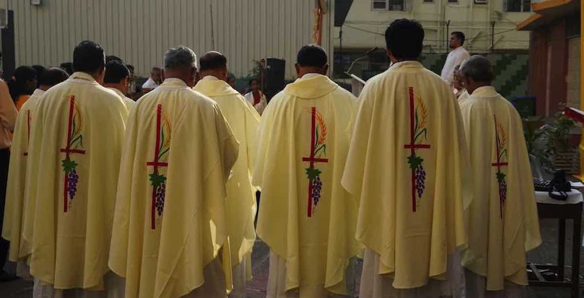 Bombaim Padres de Bombaim numa cerimónia do Jubileu, em janeiro de 2025. Foto © Archdiocese of Bombay.