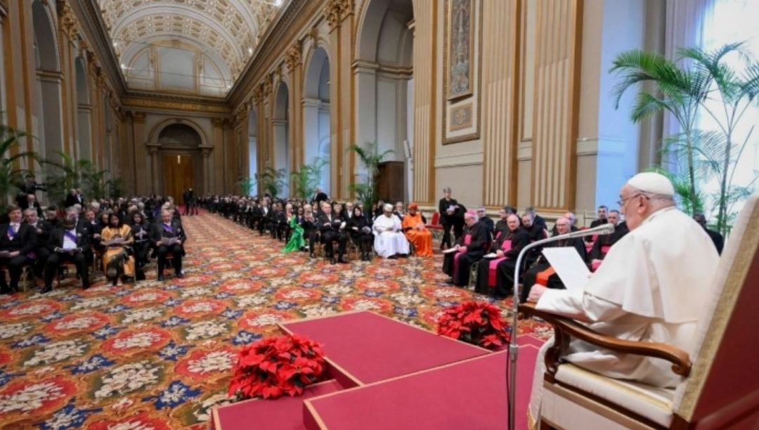 O apelo do Papa aos diplomatas: “Não podemos continuar indiferentes a tudo isto!”