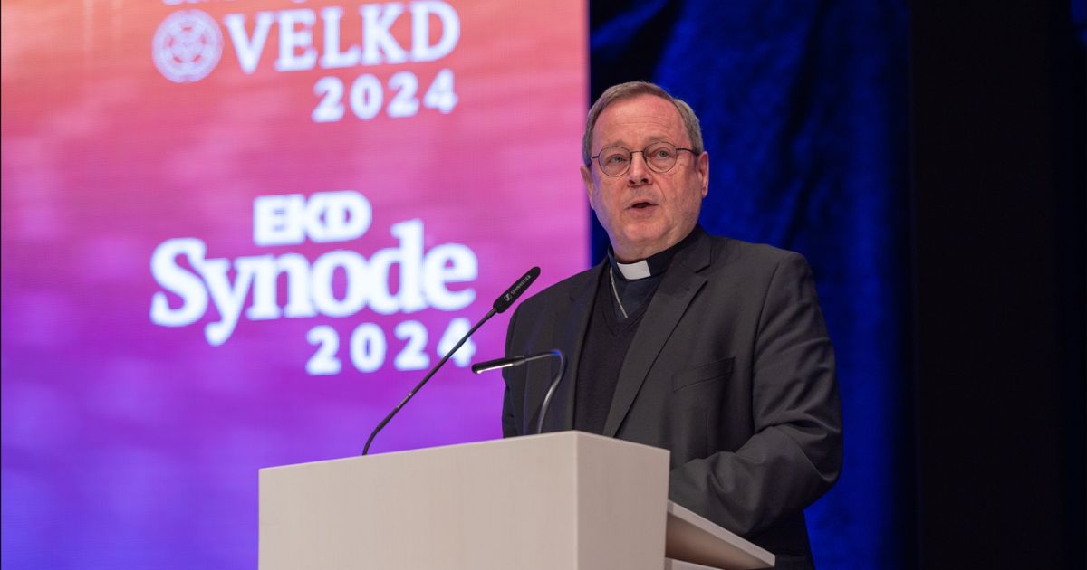 Bispo Georg Bätzing discursa durante um encontro ecuménico, em Würzburg (Alemanha), novembro de 2024 . Foto DBK