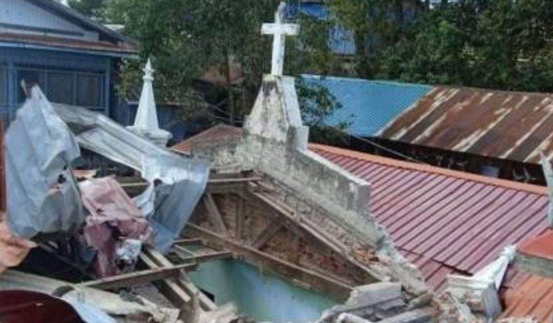 Dias depois de ter sido elevada a catedral, igreja em Myanmar foi bombardeada