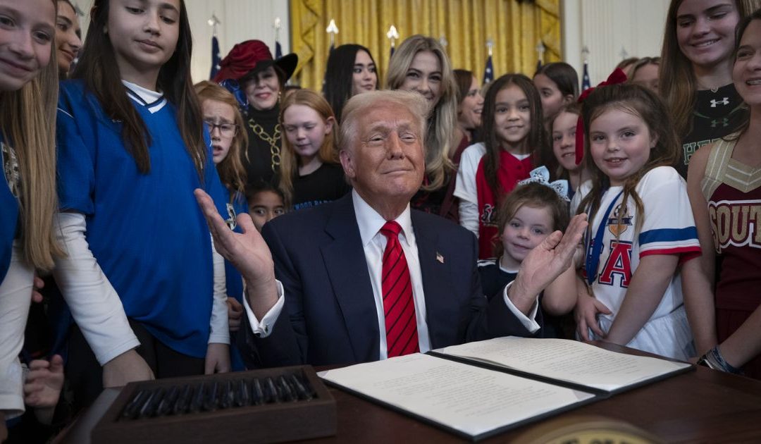 Igreja Católica forçada a encerrar programas humanitários devido a cortes de Trump
