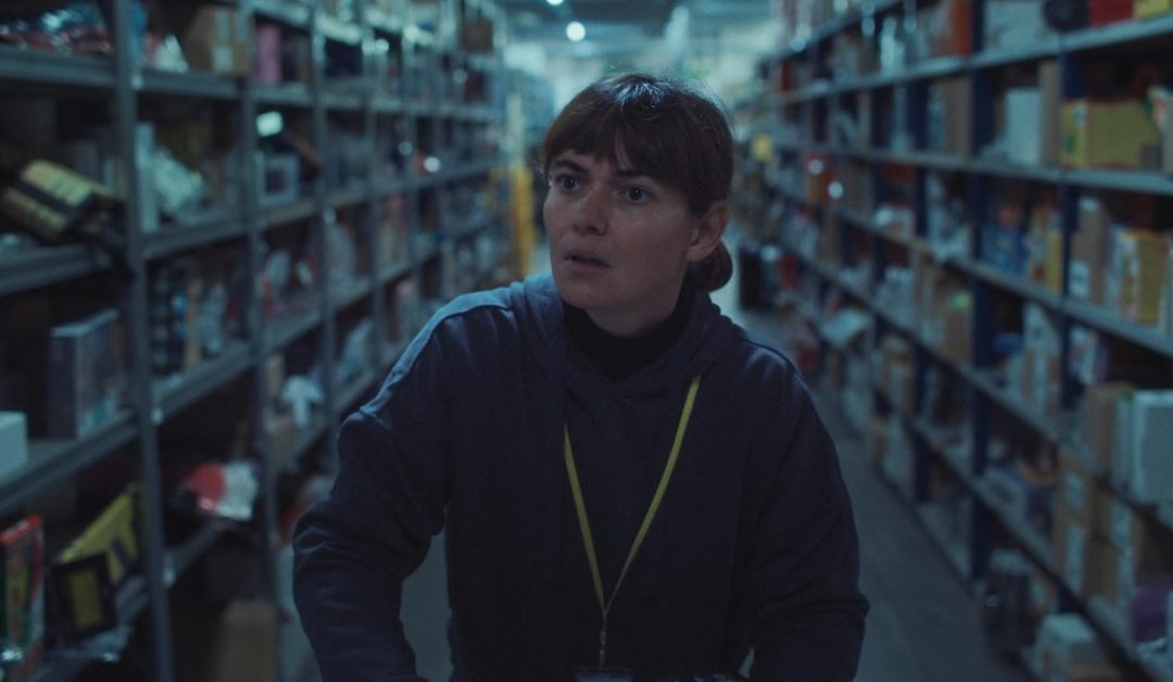“On Falling”: da aflição à âncora salvadora