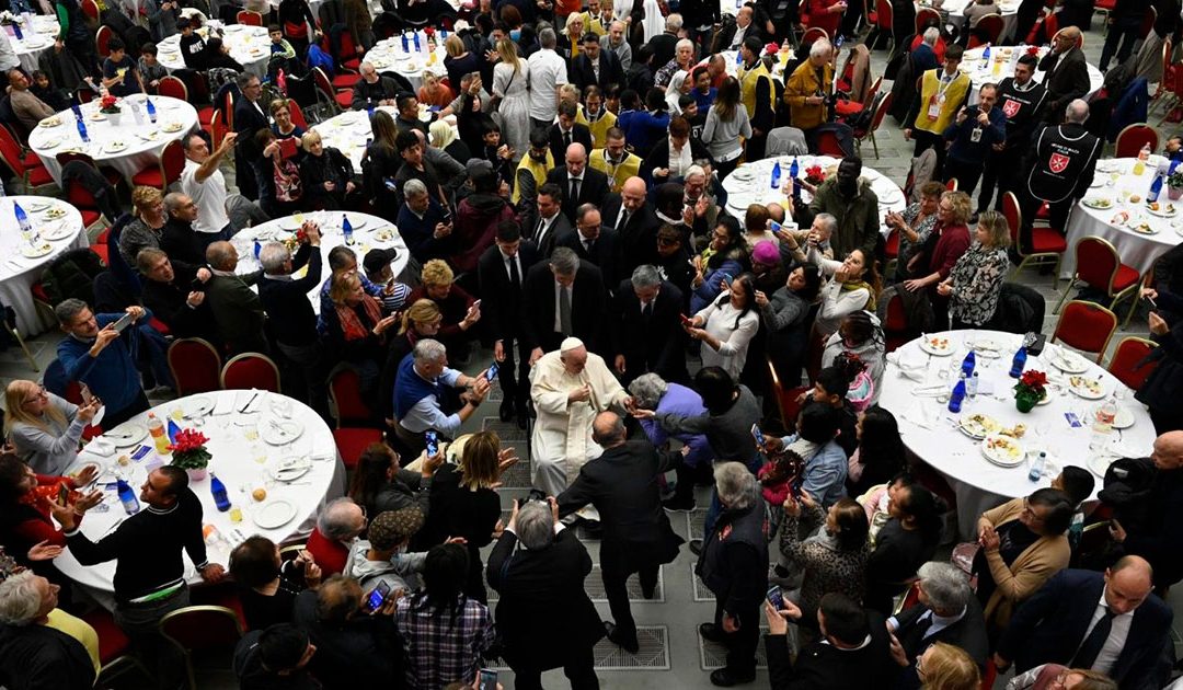 Papa quis uma «Igreja pobre com os pobres, sinodal e em saída»