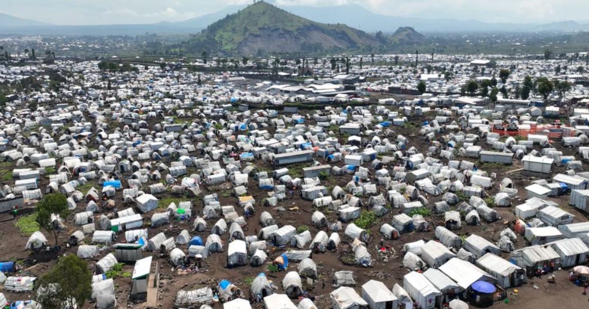 Um campo no leste da RD Congo proporciona segurança a alguns dos quase 7 milhões deslocados no país Foto WFP