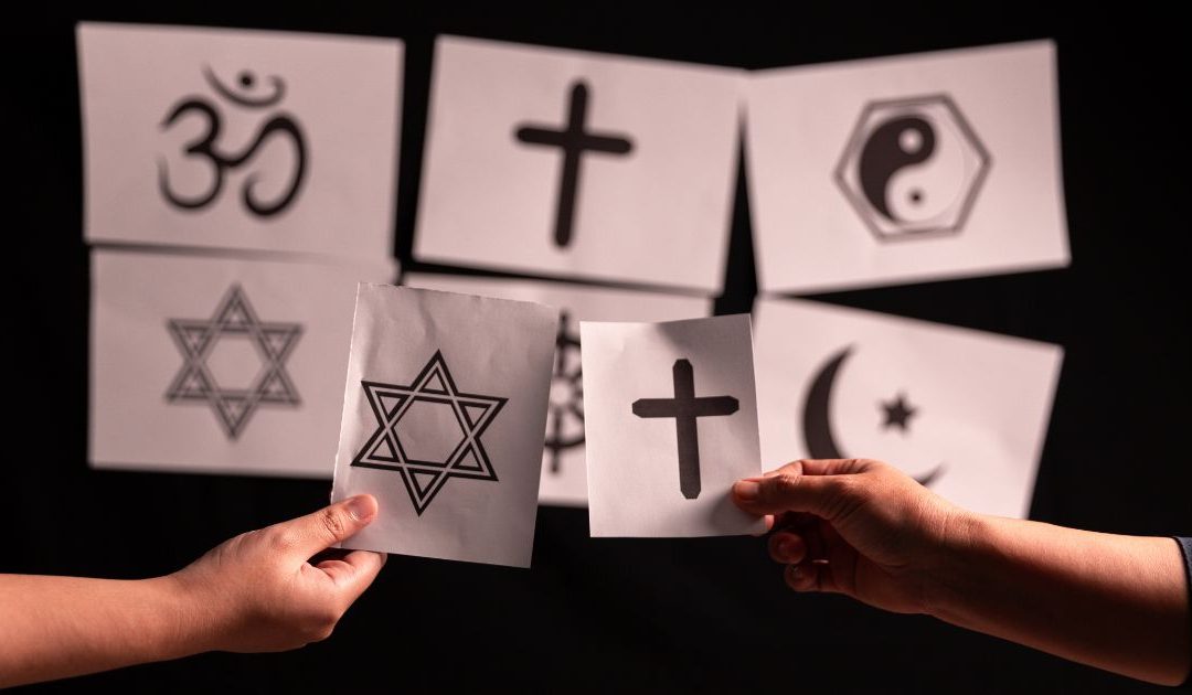 “Sinais de discriminação e intolerância” preocupam Comissão da Liberdade Religiosa