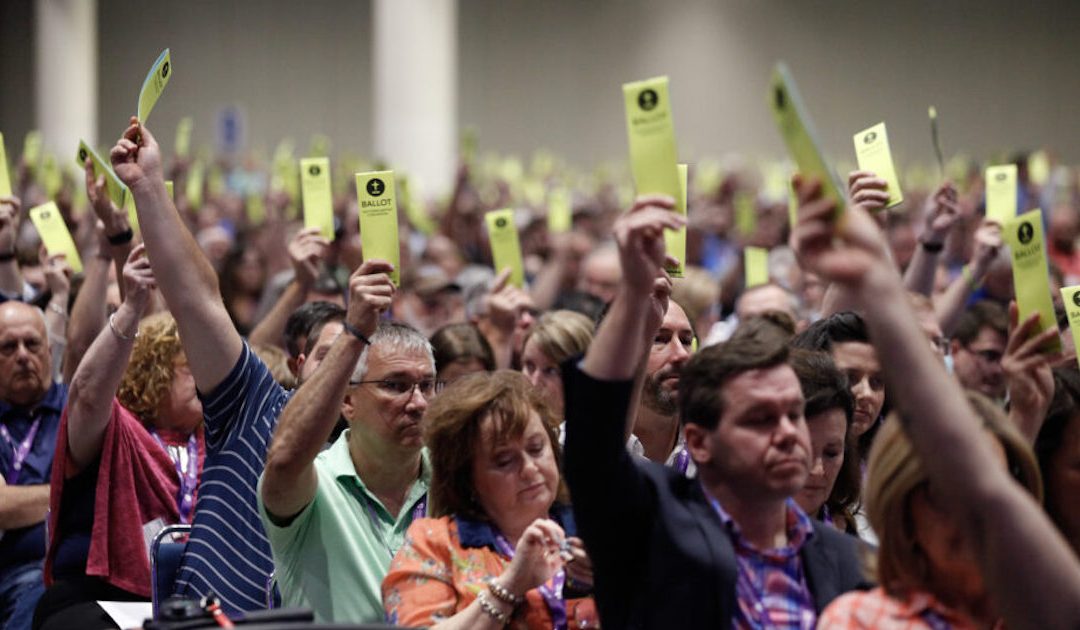 Papel das pastoras, abusos sexuais e relações com Trump agitam Convenção Baptista do Sul