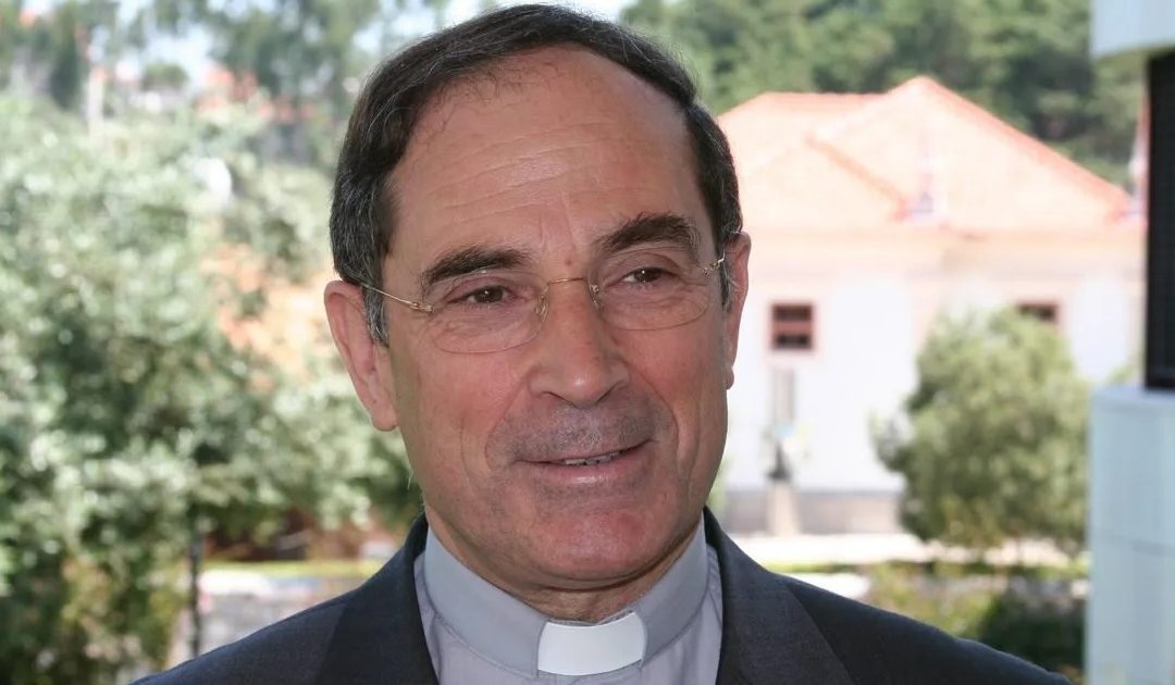 Nada há que impeça as mulheres de assumirem funções de liderança na Igreja