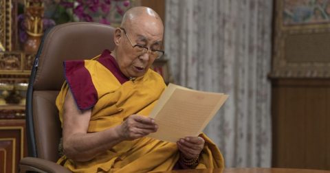 Grupo português denuncia interferência da China no Budismo tibetano O 14º Dalai Lama assegurou, numa mensagem em vídeo, que terá um sucessor. Foto dalailama.com