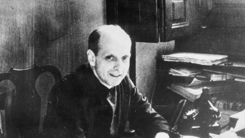 O padre Pedro Arrupe (novo geral dos Jesuítas em Espanha), a 2 de junho de 1965. Foto © Anefo, CC0, via Wikimedia Commons
