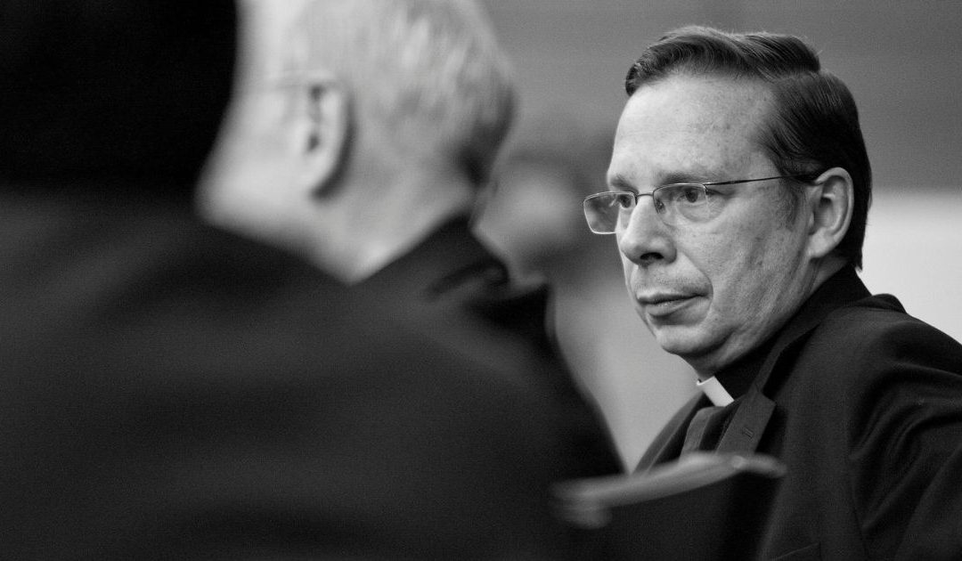 ‘Número dois’ do Opus Dei acusado de práticas de exploração laboral de adolescentes