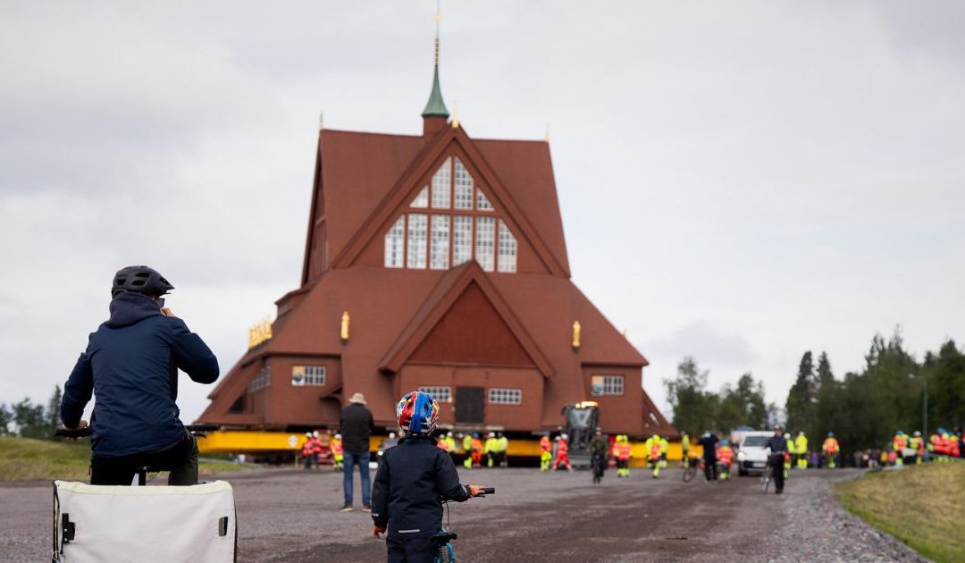 Igreja centenária “rebocada” para permitir expansão da maior mina subterrânea da Europa