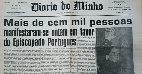 O povo saiu à rua para se manifestar a favor dos bispos portugueses. Foto © Direitos Reservados