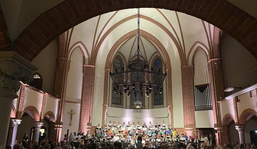 Harmonia polifónica germano-turca em Berlim