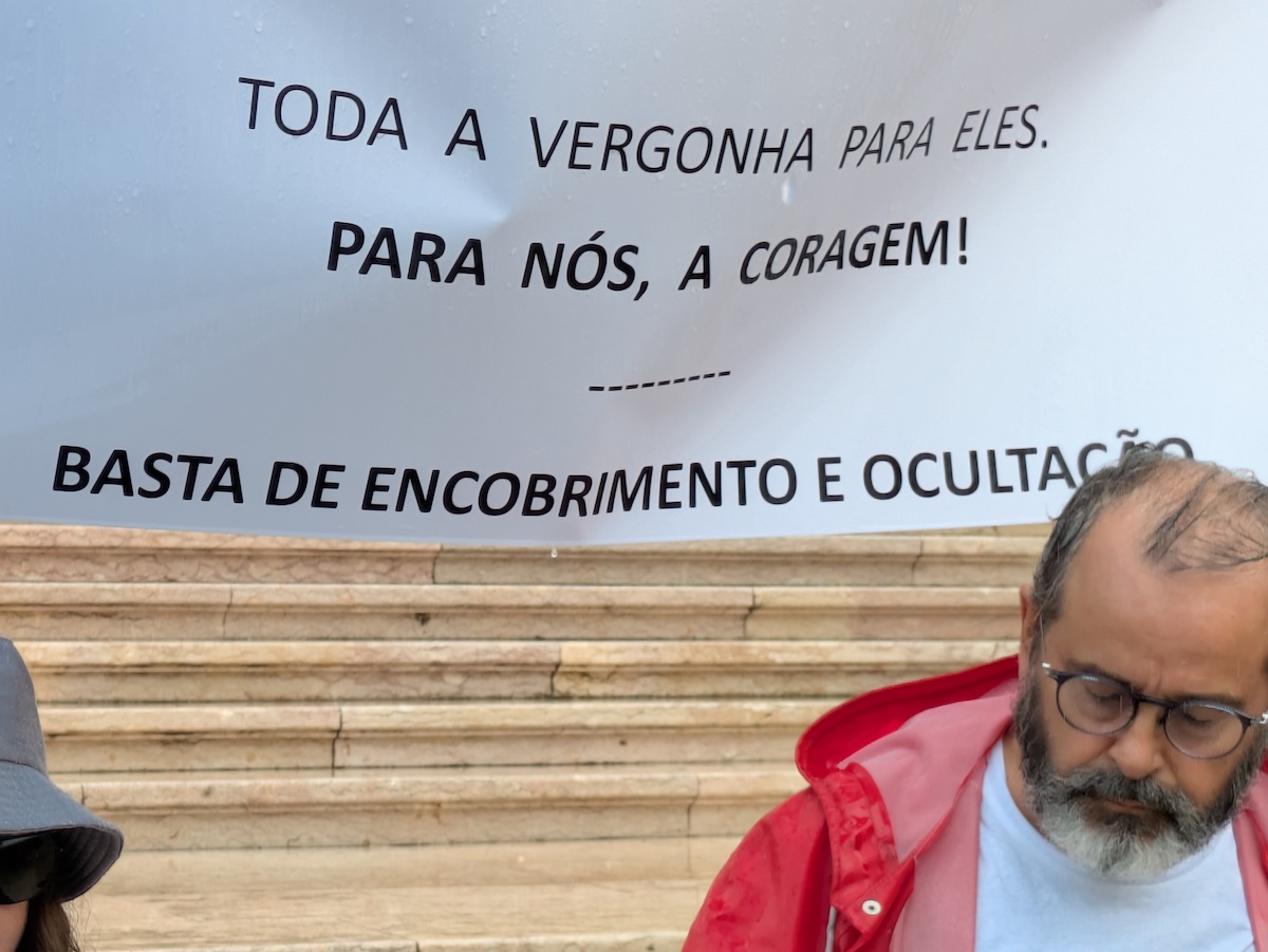 abusos sexuais, Coração Silenciado, manifestação, Parlamento