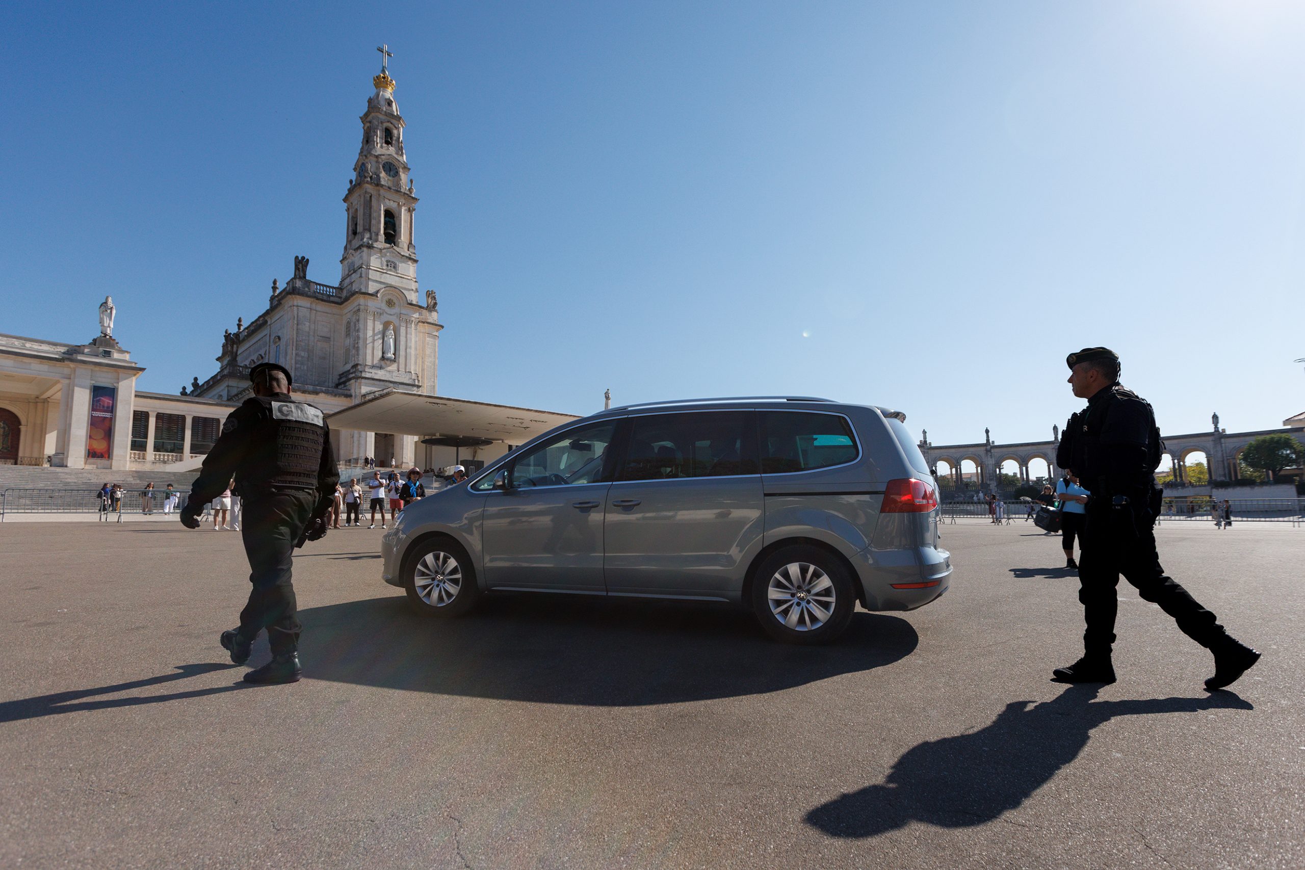 A carrinha que transportou imagem de nossa senhora de fatima para o aeroporto. Foto Santuario de Fatima