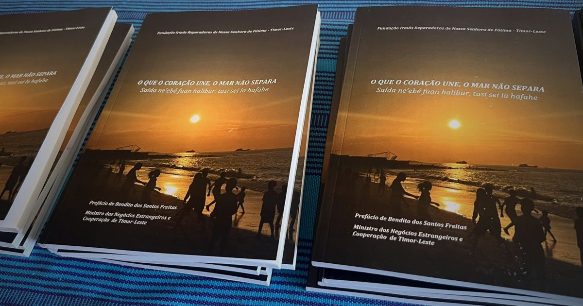 Livro O que o coração une o mar não separa. Foto Irmãs Reparadoras de Nossa Senhora de Fátima Livro O que o coração une o mar não separa. Foto Irmãs Reparadoras de Nossa Senhora de Fátima
