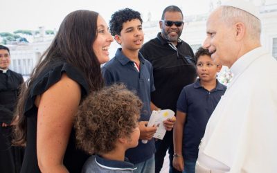 A aventura de uma família em autocaravana de Fátima ao Vaticano (e volta)