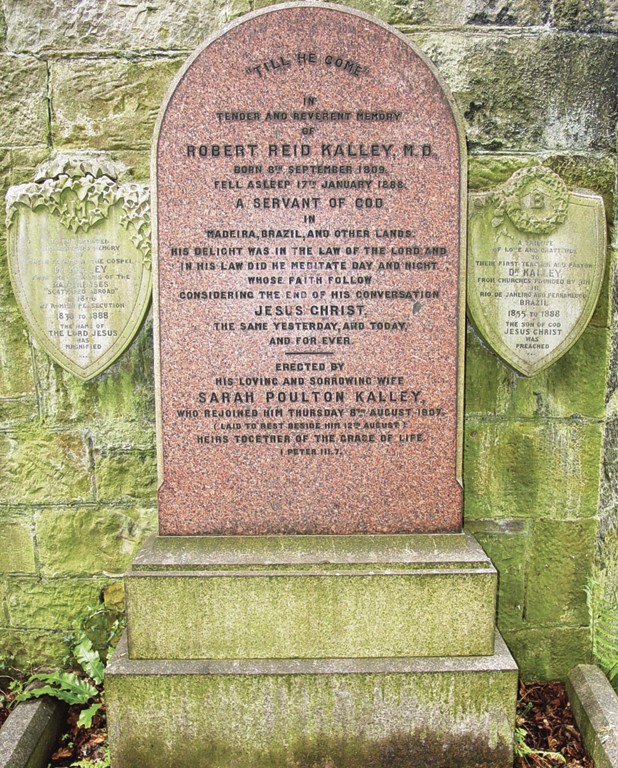 Túmulo de Robert Kalley (1809-1888), Cemitério de Dean, Edimburgo, Escócia. Foto © Roteiro Protestante Português
