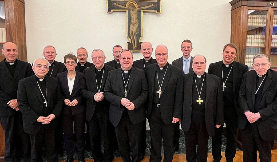 Vaticano e bispos alemães procuram limar divergências para criação de Conferência Sinodal