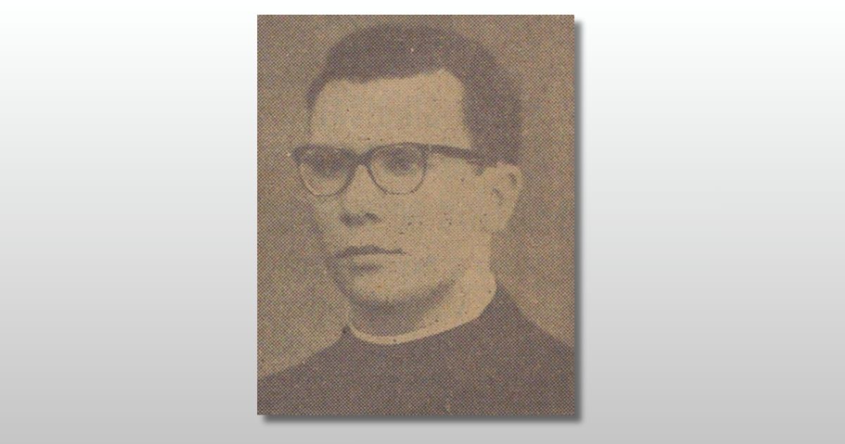 O então padre João da Cruz Nunes, numa foto reproduzida do Jornal da Madeira de 1 de Janeiro de 1965 O então padre João da Cruz Nunes, numa foto reproduzida do Jornal da Madeira de 1 de Janeiro de 1965