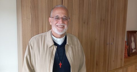 “A ideia de que Deus levou o meu ente querido é terrível. Somos como que analfabetos da morte.” foto 1