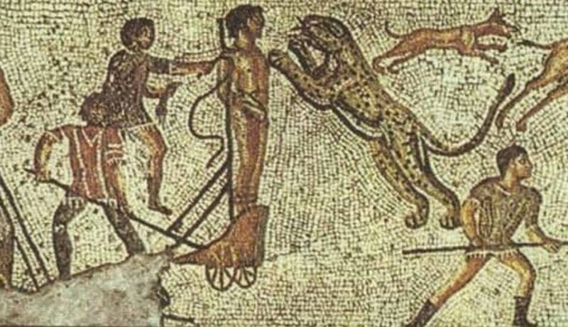 Mosaico romano, cerca do ano 200; a imagem pode representar um mártir cristão, embora outras fontes sugiram que representa o castigo de um qualquer criminoso: Diocleciano e Constantino viram, mas interpretaram de forma diametralmente oposta, a rede de comunidades cristãs que se estendia por todo o território do Império. Fonte: https://pt.wikipedia.org/wiki/Ficheiro:Zliten_leopard.jpg
