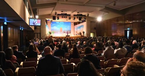 Mais de 600 jovens participaram no encontro Restarting the Economy. Foto EoF