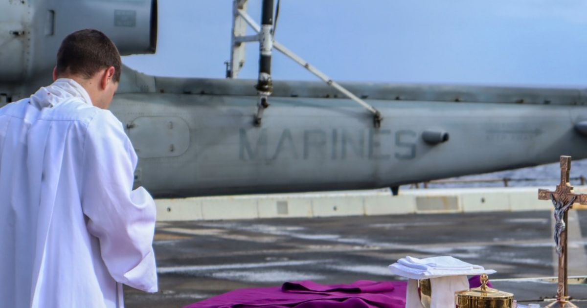 Marinha, EUA. Foto Archdiocese for the Military Services, USA