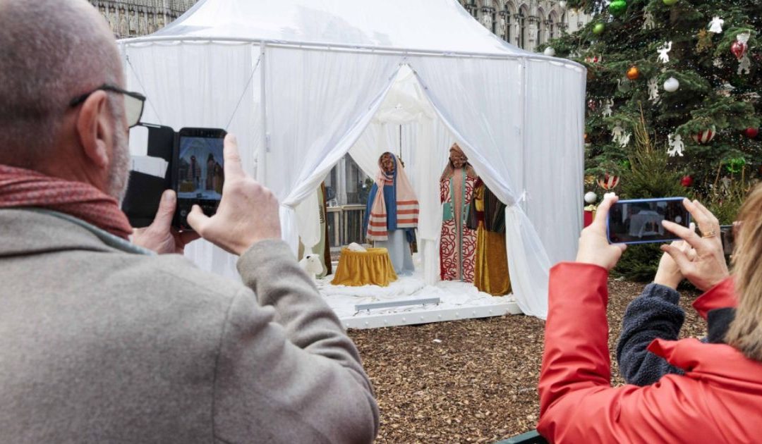 Um menino Jesus polémico foi roubado do presépio na Bélgica