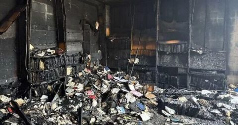 A Congregação Beth Israel em Jackson, a única sinagoga na capital do estado e a maior das cerca de 14 sinagogas do Mississippi, teve sua biblioteca e escritórios administrativos destruídos.