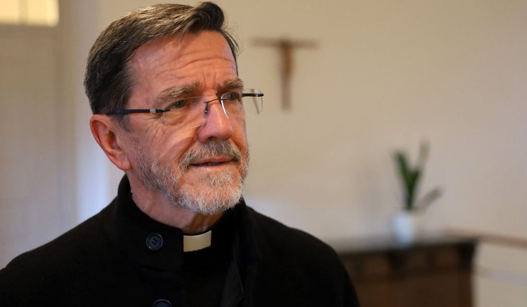 Bispo Luiz Fernando Lisboa pede Igreja mais audível em defesa dos imigrantes