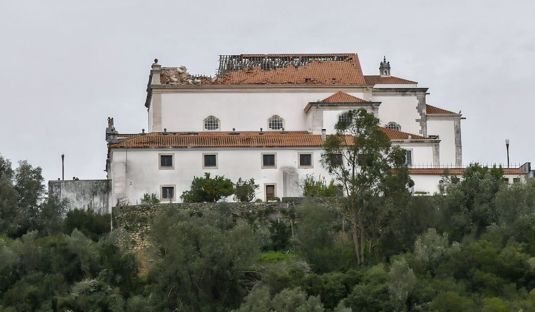 Seminário é quartel da Protecção Civil, Cáritas cria fundo de emergência e voluntários chamados a “Limpar Leiria”