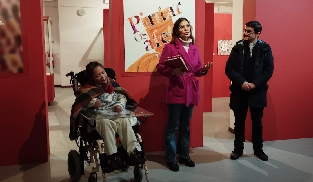 “A Antónia tem uma pintura muito especial. Pinta traço a traço”