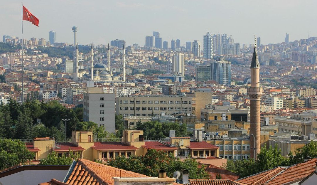 Parlamento Europeu condena expulsão de cristãos pela Turquia