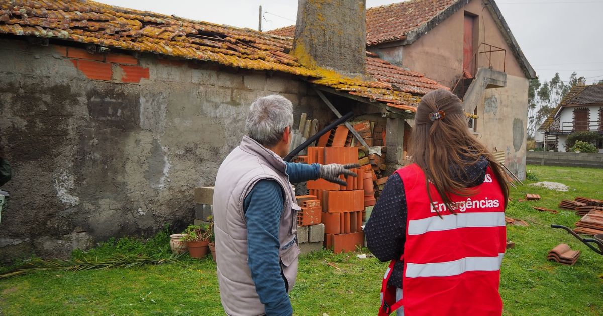 Cáritas de Leiria no terreno após tempestade Kristin. Foto Cáritas de Leiria Cáritas de Leiria no terreno após tempestade Kristin. Foto Cáritas de Leiria