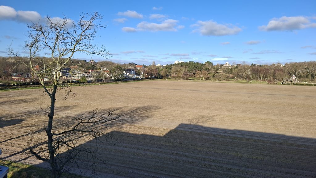 Campo árido em Noordwijk